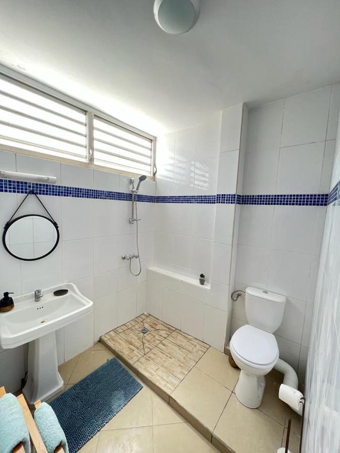 Pelikan Chambres D'Hotes Pointe-a-Pitre  Ngoại thất bức ảnh