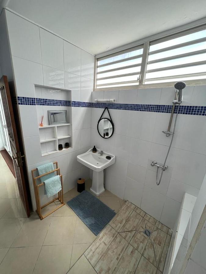 Pelikan Chambres D'Hotes Pointe-a-Pitre  Ngoại thất bức ảnh